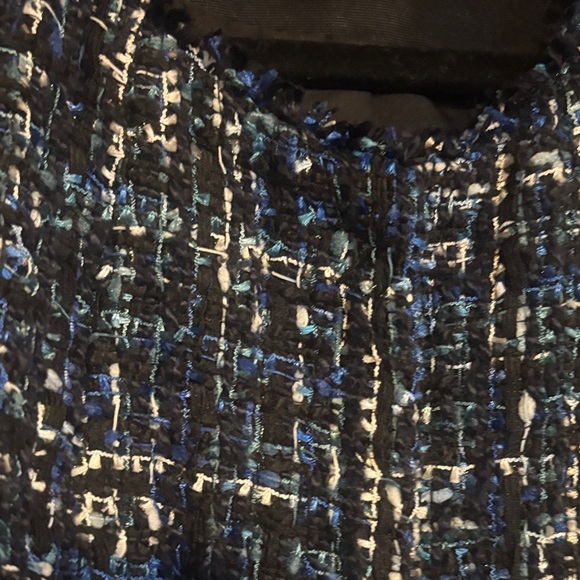 Ann Taylor Women's Black and Blue Textured Blazer - Picture 3 of 6